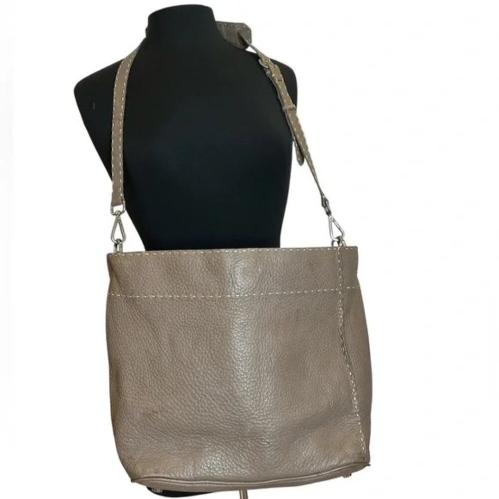 Fendi Selleria Pebbled Leather Tote Shoulder Bag Cream